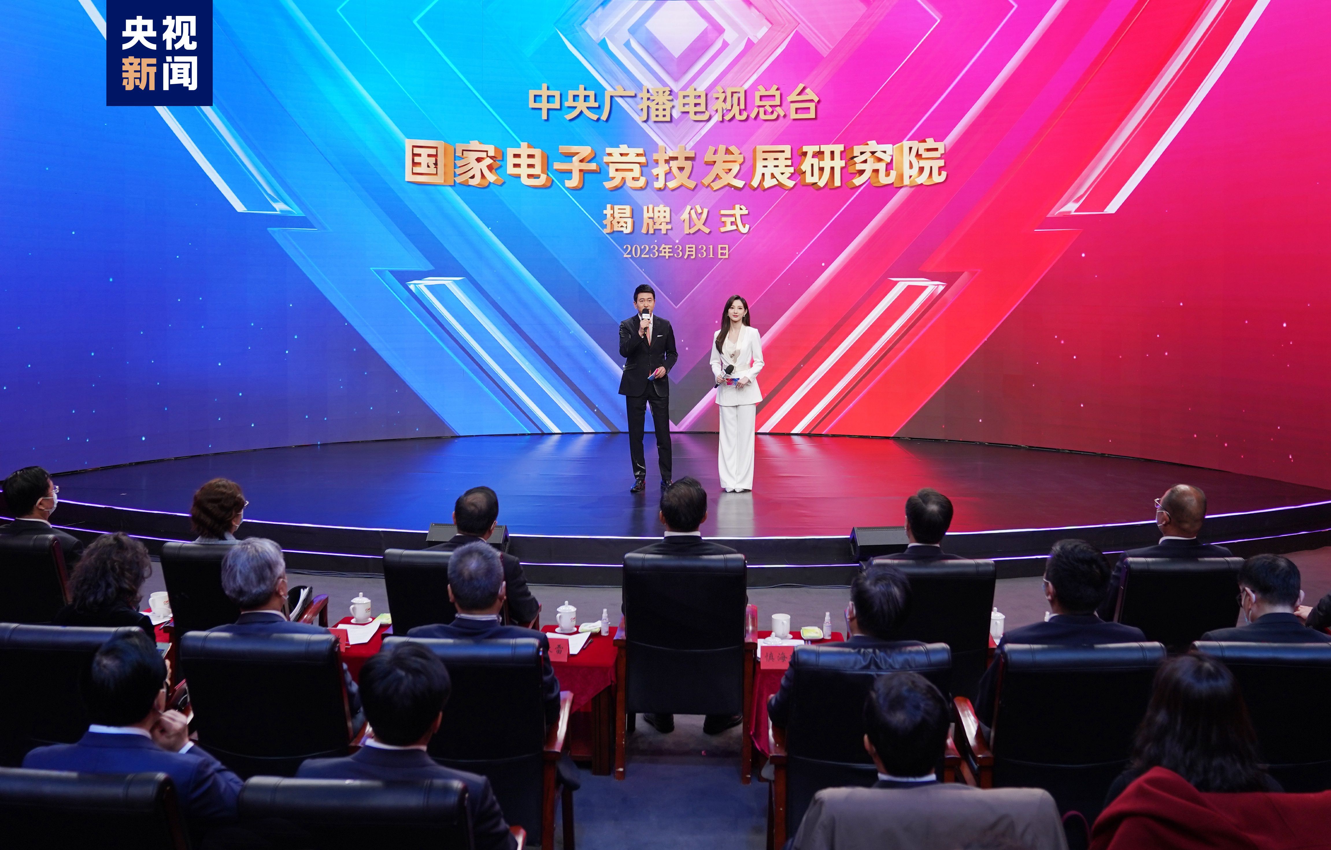 九游会·j9官方网站：模拟篮球手的器材叫什么